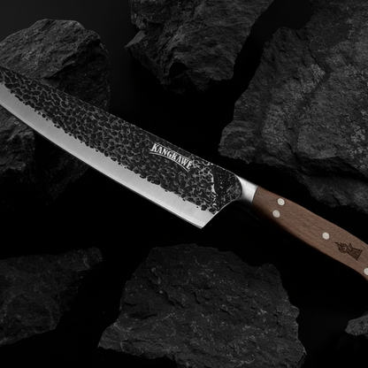 Cuchillo parrillero de acero inoxidable y carbono martillado modelo Curacaví 8" | Kangkawe