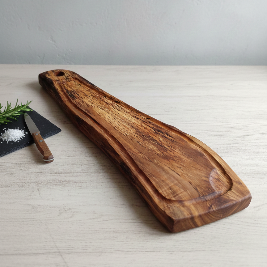 Tabla de corte modelo Pasarela: Olivo de veta única (60x15 cm) – DMBBQ